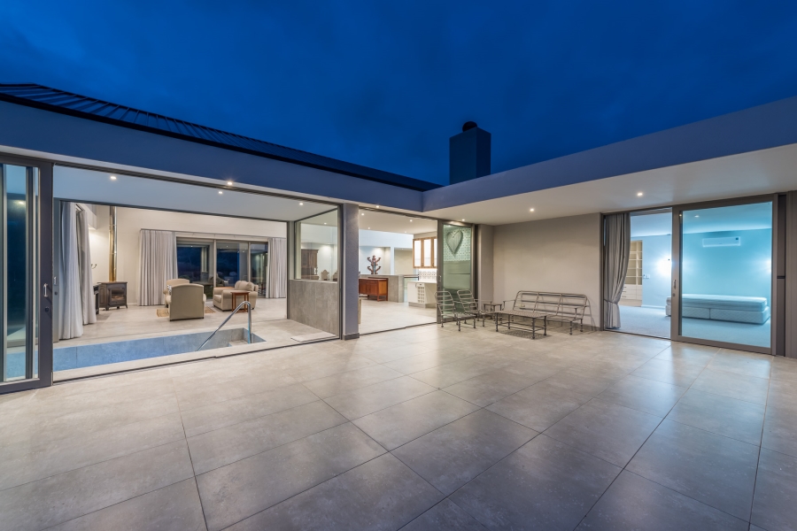 5 Bedroom Property for Sale in Pinnacle Point Golf Estate Western Cape